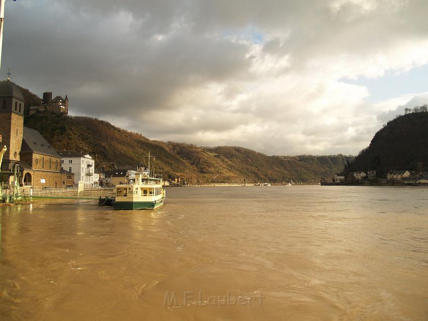 Schiff gesunken St Goarhausen Loreley P204.jpg